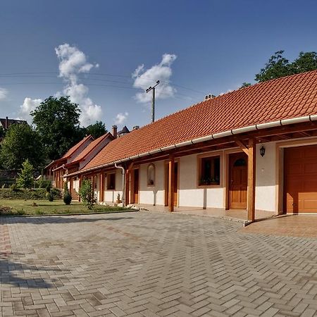 Nyitott Kapu Vendégház Felsőtárkány Esterno foto