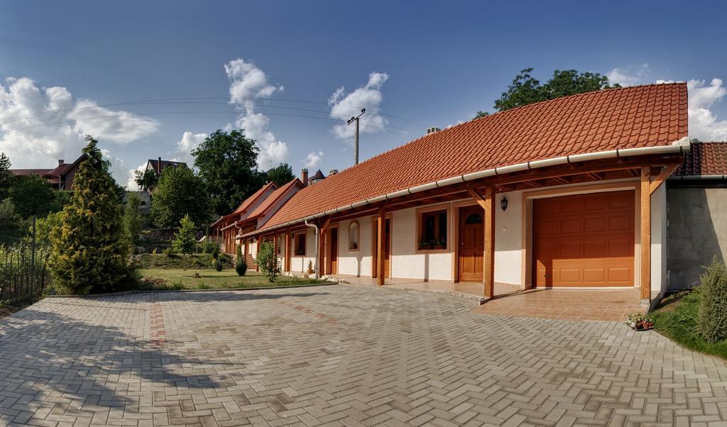 Nyitott Kapu Vendégház Felsőtárkány Esterno foto